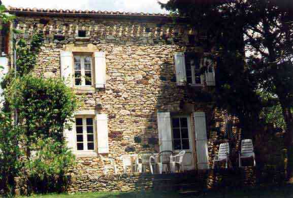 Sauveterre la Lemance